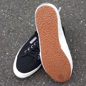 SUPERGA 2750 Cotu Classic Sneakers (NWT)
